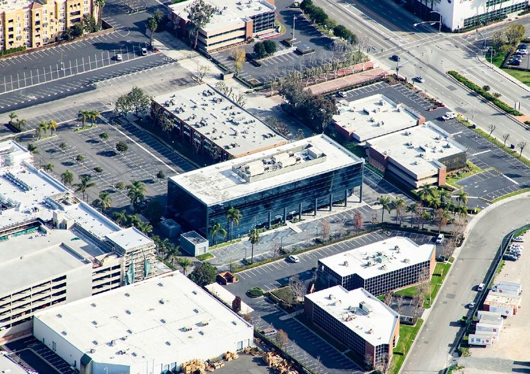 1515 East Orangewood Avenue