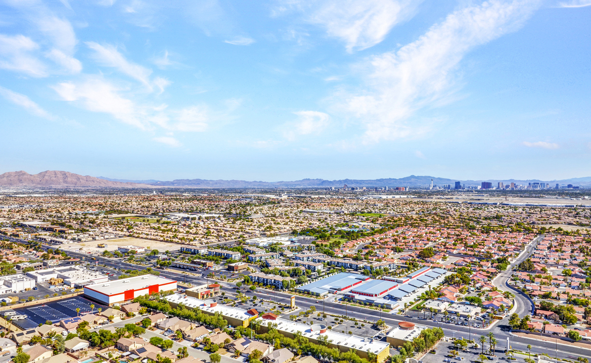 Desert Oaks Plaza - Image 13