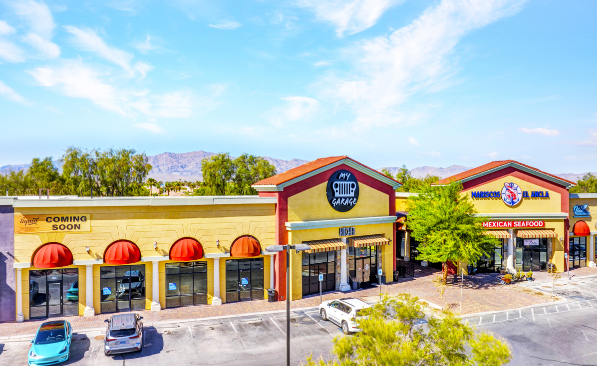 Desert Oaks Plaza - Image 7