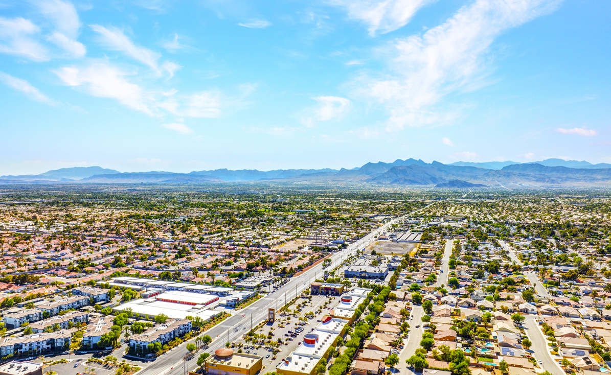 Desert Oaks Plaza - Image 3
